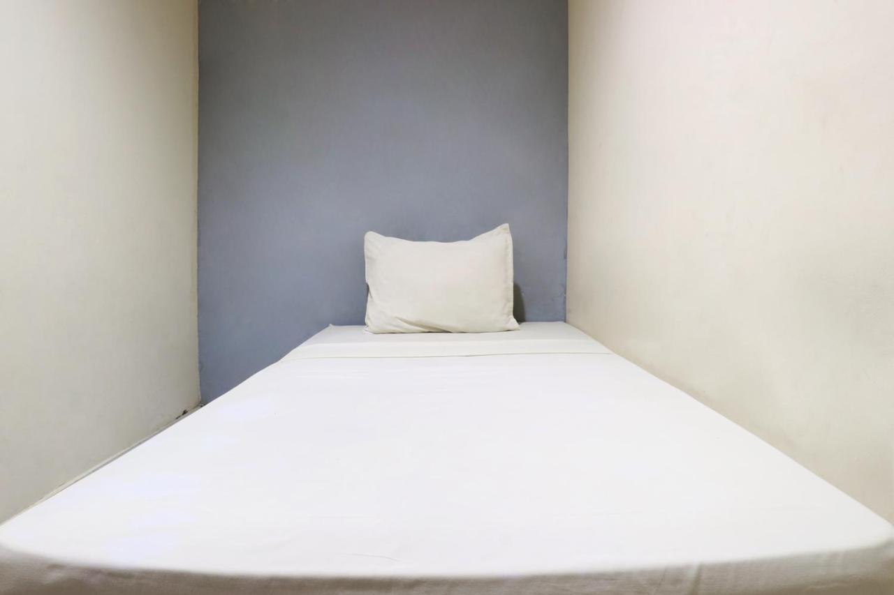 ג'קרטה Sabrina Guest House מראה חיצוני תמונה
