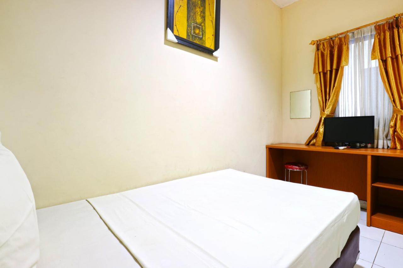 ג'קרטה Sabrina Guest House מראה חיצוני תמונה